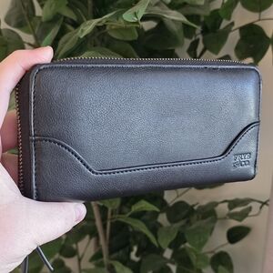 Frye Black Leather Zip Wallet